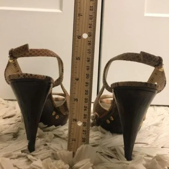 Stuart Weitzman Sling back peep toe heels - Picture 3 of 5